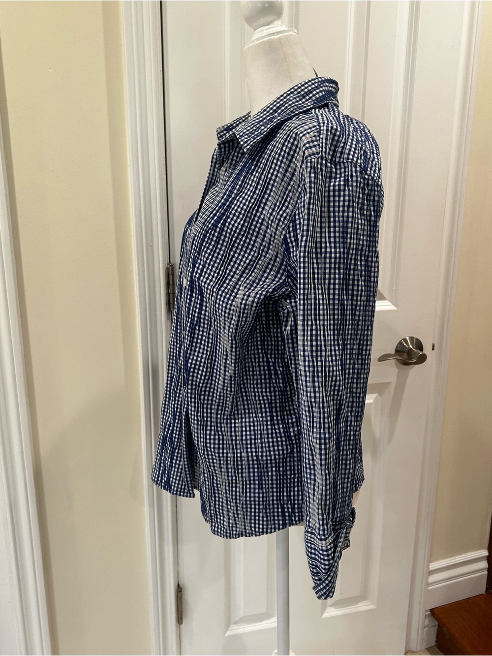 Foxcroft blue white Gingham Button Front Lightweight Classic Preppy Top - Picture 3 of 7